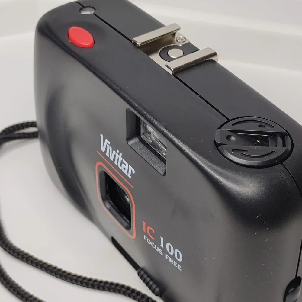 Vivitar IC 100 Black 35mm Film Camera